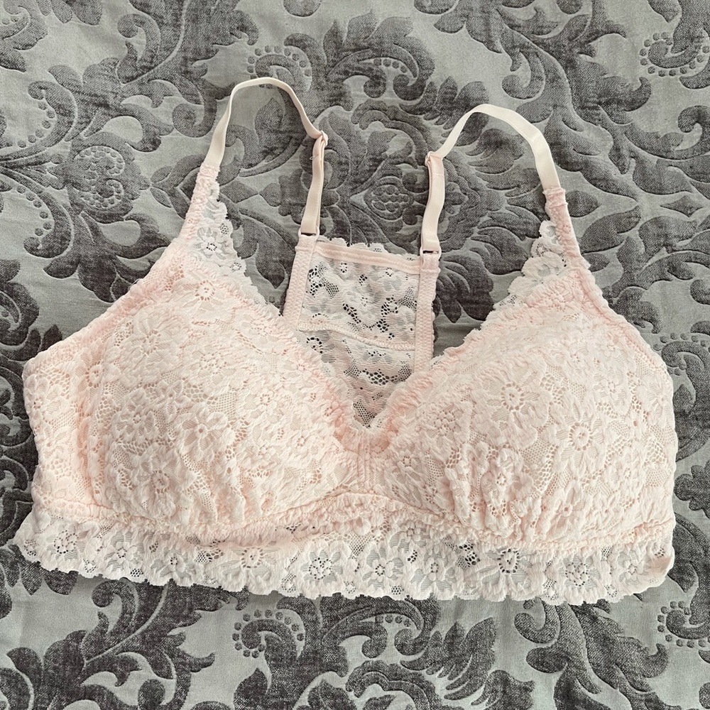 Brand new super cute aerie lace bralette in light pink